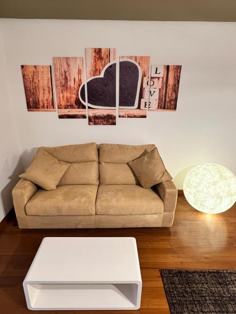 Piazza Italia Luxury Apartment Chianciano Terme Exterior foto
